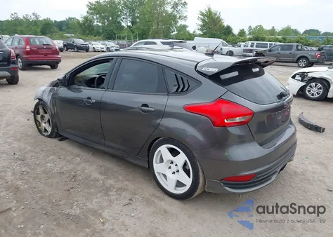 2016 Ford Focus из США, поврежденный, VIN 1FADP3L92GL242294
